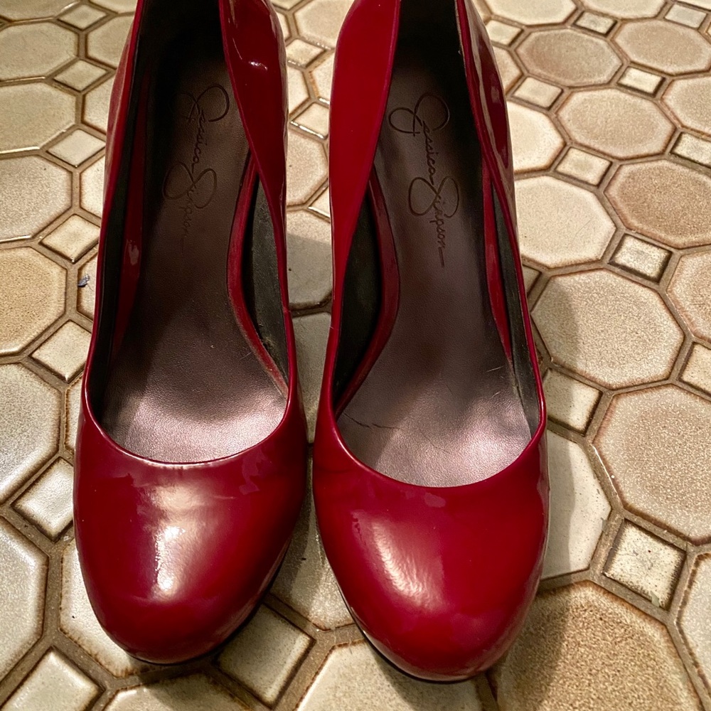 Jessica Simpson Pumps